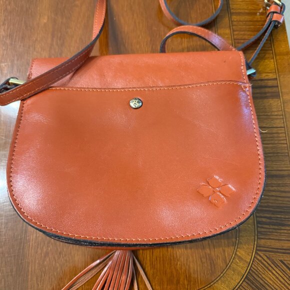 Patricia Nash Brinlee Saddle Crossbody Rose Tooled Tassel Leather Handbag Tan - Picture 3 of 4